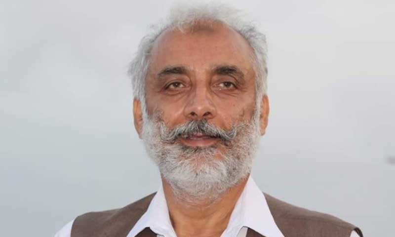 کے پی میں اسکولوں کی عمارتوں کا جائزہ کیوں نہیں لیا؟ صوبائی وزیر کا سوال